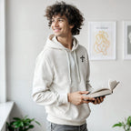 Hoodie mit kunstvoll verziertem orthodoxem Kreuz